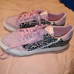 Women's Pink Cheetah Adidas size 8